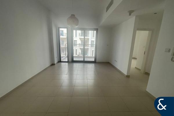 Open Plan Living | Mid Floor | Available Now