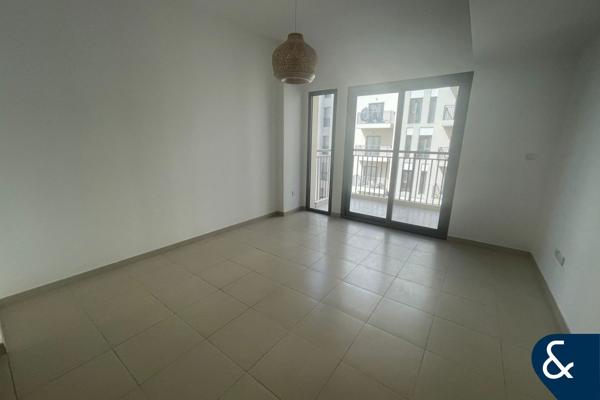 Open Plan Living | Mid Floor | Available Now