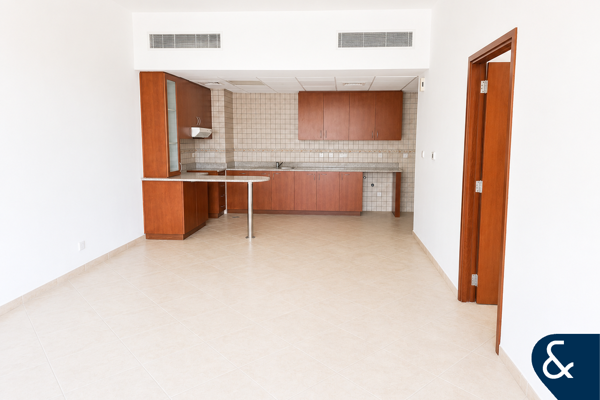 Spacious 1 bedroom | Rented | Pool Facing