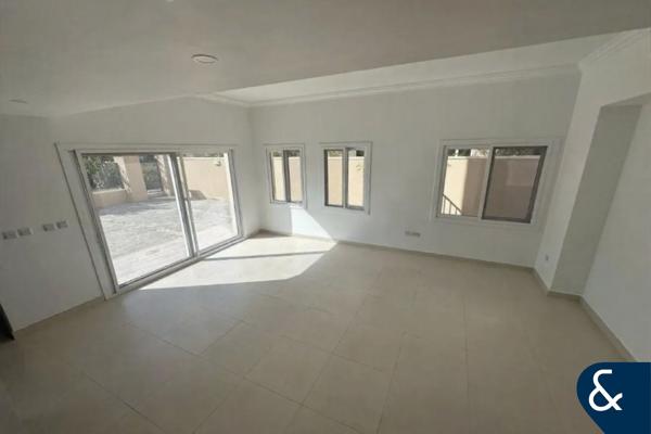 Park Backing | Rare 4 Bedroom | Large Plot