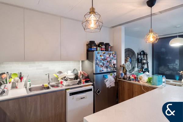 Extended | Corner Kitchen | Green Belt