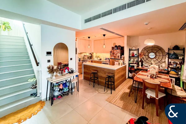 Upgraded | Corner Kitchen | Green Belt