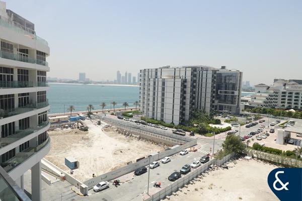 Sea view | Furnished | Beach Access | Vacant