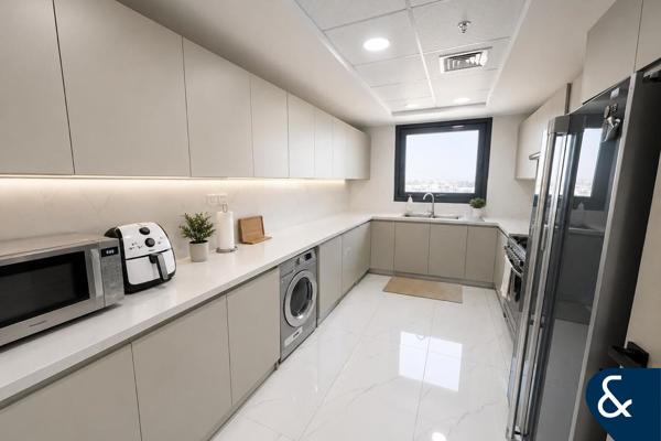 3 BED + MAIDS | SPACIOUS LAYOUT | NEAR METRO