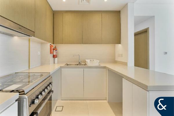 Unfurnished | Waterfront Living | Vacant