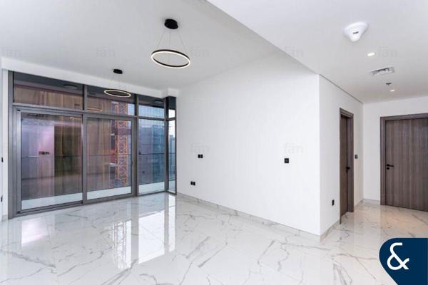 One Bedroom | Vacant | Closed Kitchen