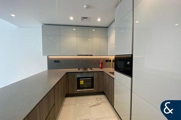 One Bedroom | Vacant on Transfer | Brand New