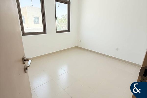 Single Row | Vacant | Extended  Upgraded