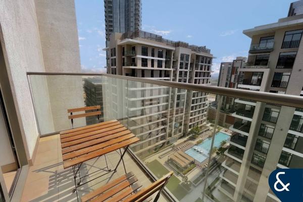 12 Cheques | Pool & Park View | High Floor