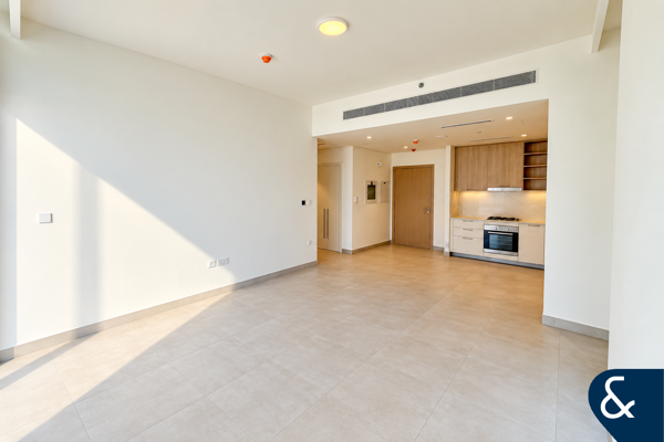 High Floor | Built-in Appliances | End Unit