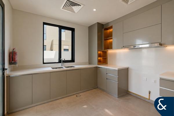 Type H1 Villa | Near Hub | Vacant on July