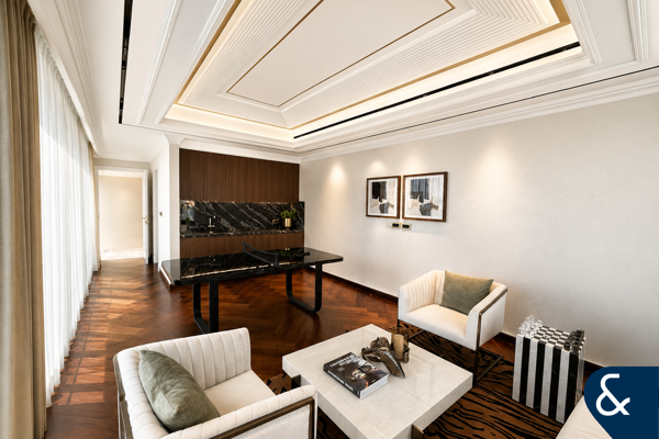 6 Bedroom | LV1000 | Large Plot | Corner Unit