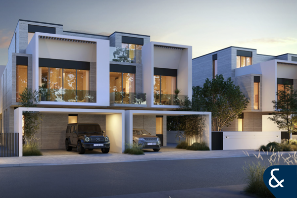 Park Backing 5 Bedroom | Golf Community