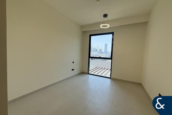 Vacant NOW | Unfurnished | Great layout