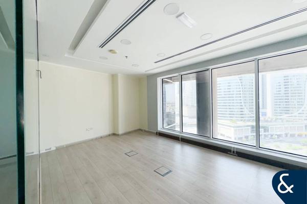 Canal Views | Fully Fitted | Good Value