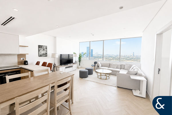 Spacious | Beautifully Upgraded | Vacant