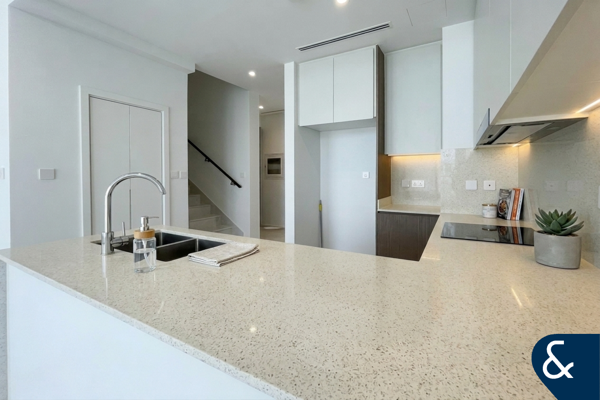 Unfurnished | Vacant soon | Landscaped