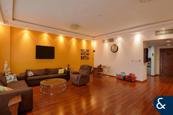 Two Bedroom I 1,915 Sqft I Courtyard View