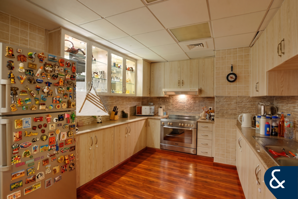 Two Bedroom I 1,915 Sqft I Courtyard View
