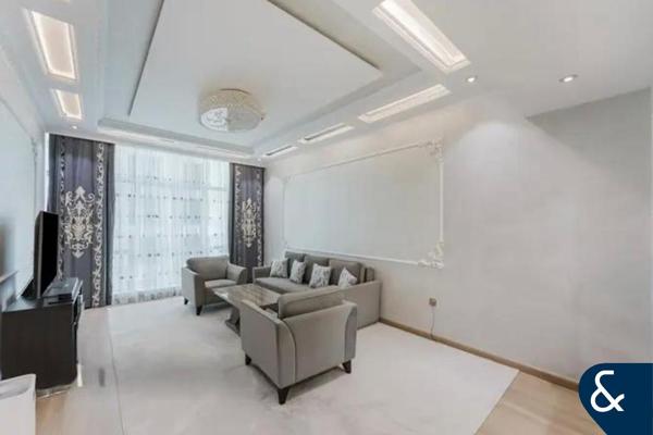 1 Bedroom | MAG 218 | Renovated Apartment