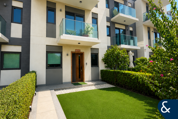 Vacant On Transfer | Middle Unit | Best Price