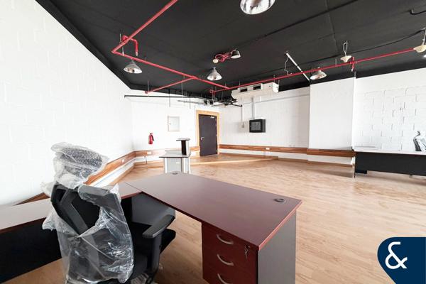 Furnished | Ready to Move | Open Plan