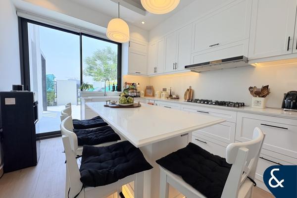 Fully Upgraded | Closed Kitchen | Turnkey