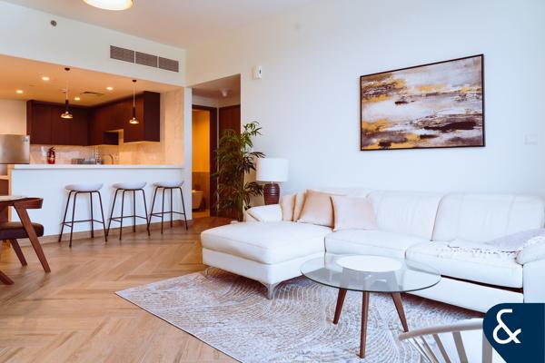 Furnished | Available Now | Spacious | 1 Bed