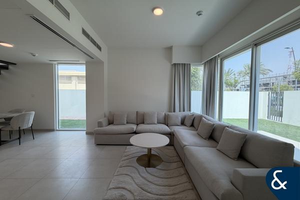 Single Row | Furnished | Landscaped Garden