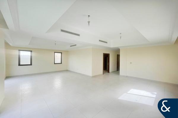 Close To Park | Five Bedrooms | Vacant Soon