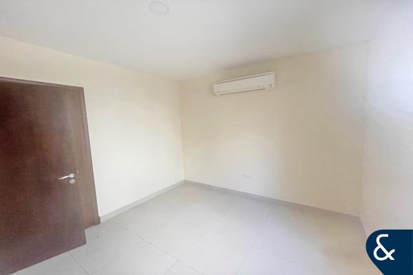 Close To Park | Five Bedrooms | Vacant Soon