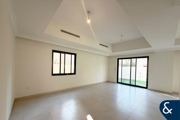Close To Park | Five Bedrooms | Vacant Soon