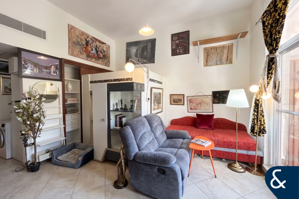 Studio I 733 Sqft I Next to Pool and Park