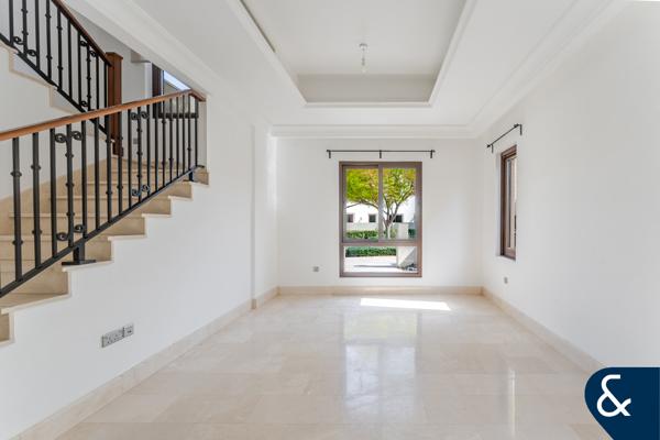 Vacant Now | Great Condition | Large Plot