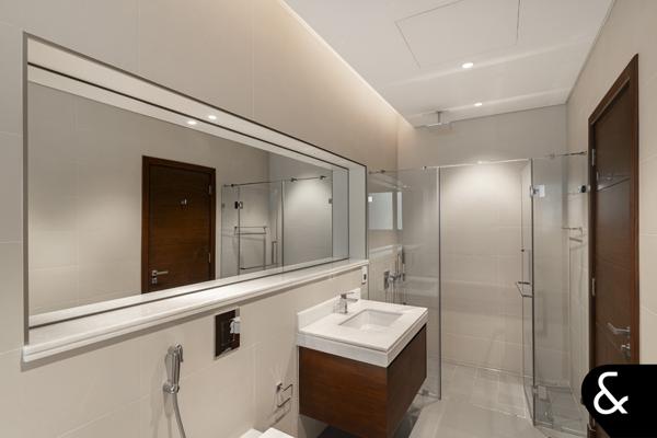 Fully Renovated Villa with Burj Khalifa Views - Image 24