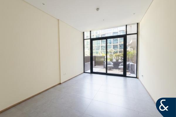LARGEST LAYOUT | DIRECT POOL ACCESS