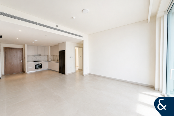 Unfurnished | Marina + Palm View | Vacant