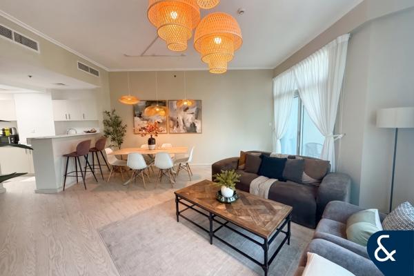 2 Bed + Storage | Upgraded | High Floor