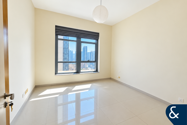 3 Bed | Unfurnished | High Floor