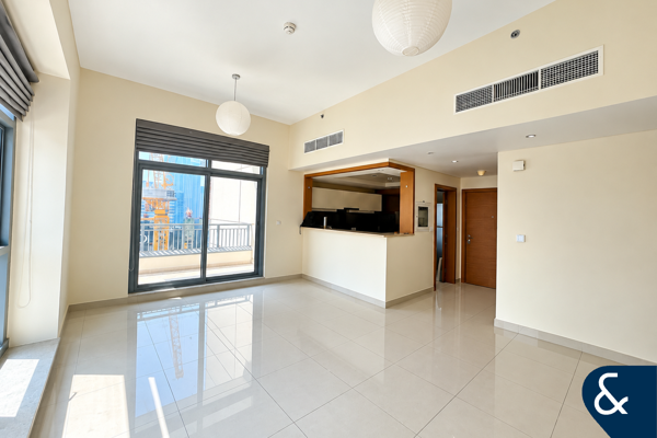 3 Bed | Unfurnished | High Floor