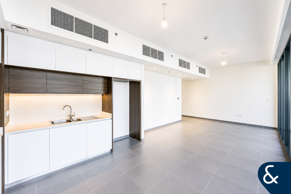 Full Water Views | Vacant | 2 Bedrooms