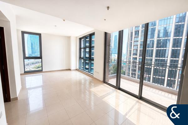Fountain View | Unfurnished | Plus Study