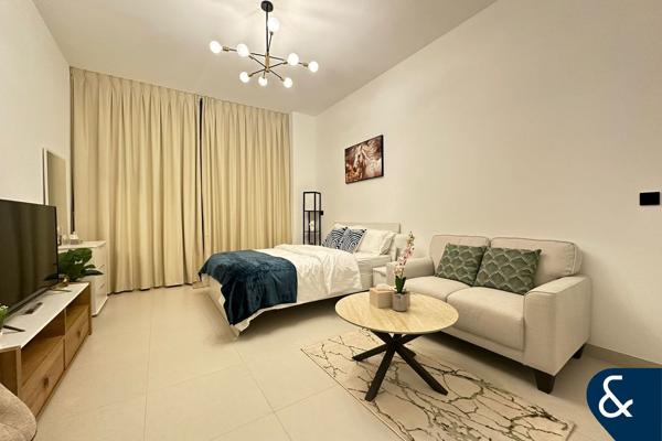 RENTED AT 60K | POOL VIEW | CORNER UNIT