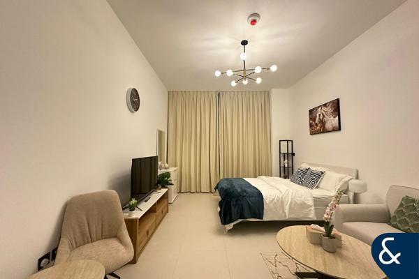 RENTED AT 60K | POOL VIEW | CORNER UNIT