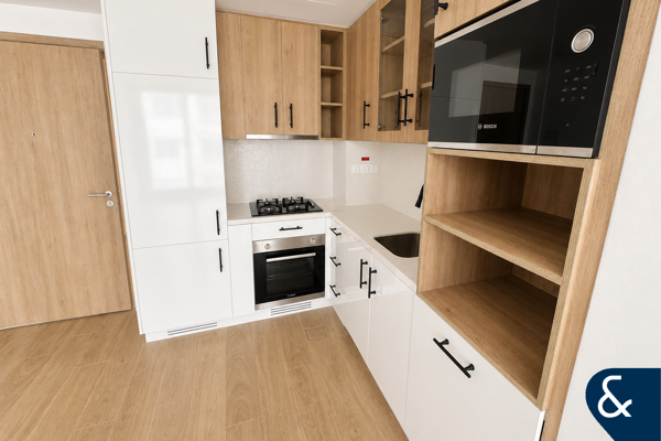 High Floor | Vacant | Unfurnished | 1 Bed