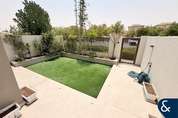 Single Row | Well Upgraded | Fully Furnished