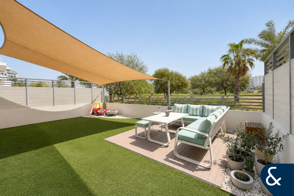 3 Br + Maid Duplex | Upgraded | Rare | VOT