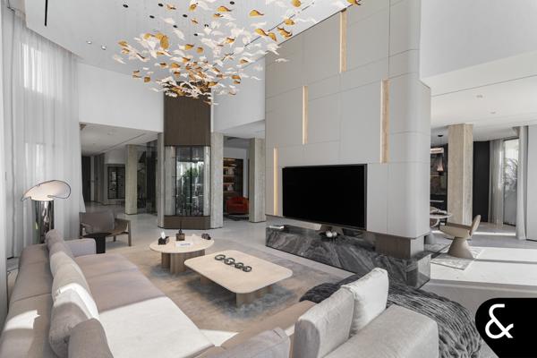 G+2 - Fully Renovated - Vacant - Extended - Image 1