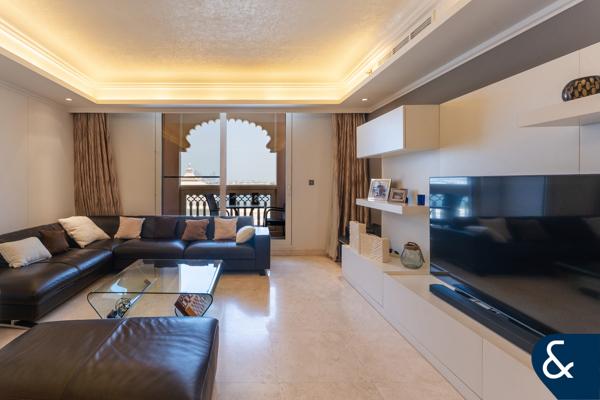 Palm View | Vacant on Transfer | Taj Grandeur