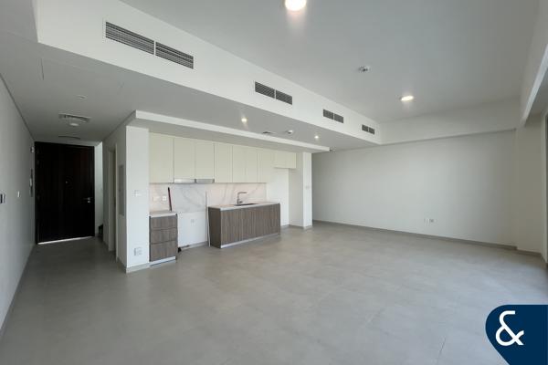 Single Row | Available 1st October | 3 Bed